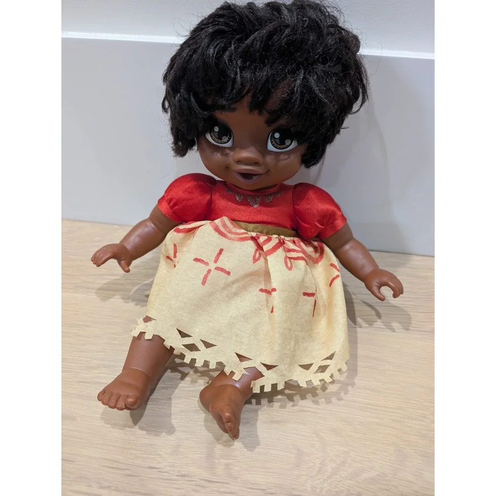 Disney Princess Moana Deluxe Baby Doll